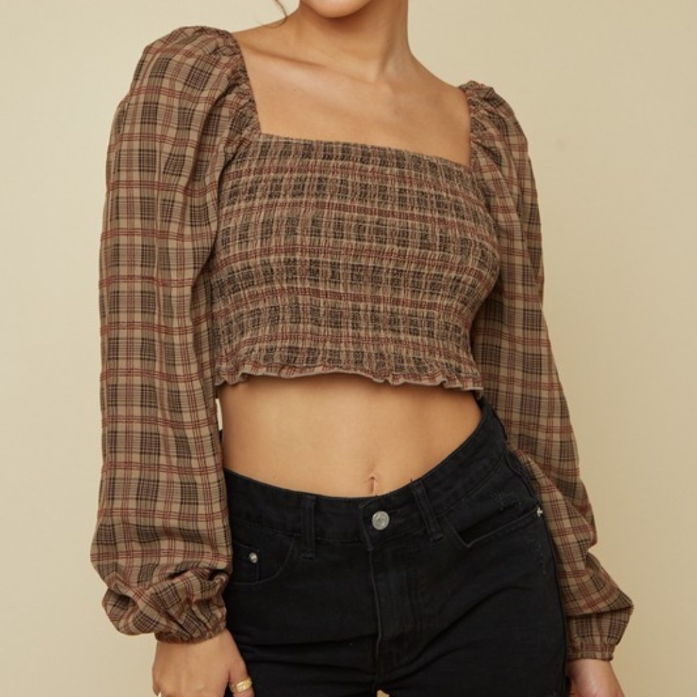 PLAID SQUARE NECK SMOCKED CROP TOP